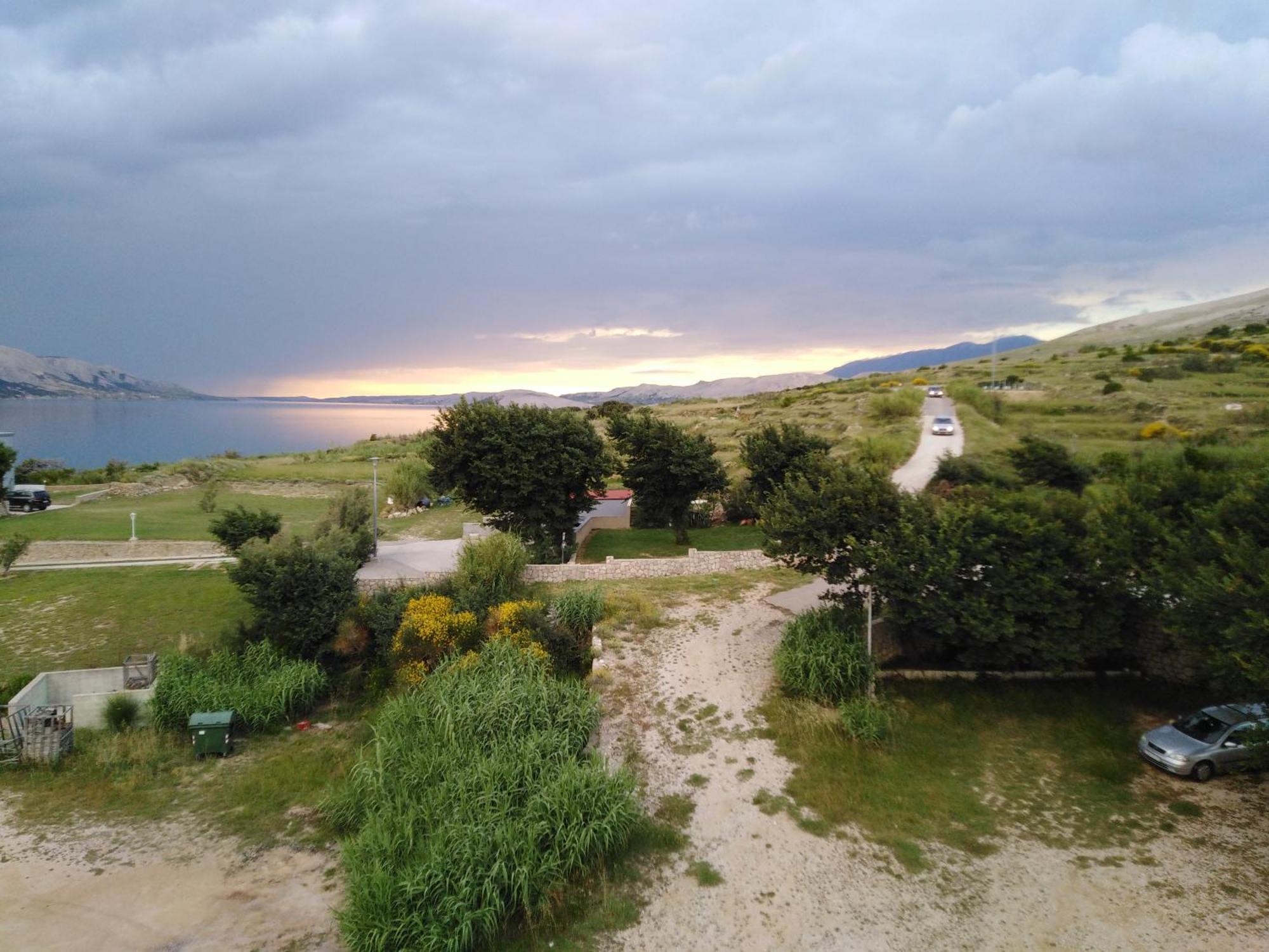 Tonino Apartment Pag Town